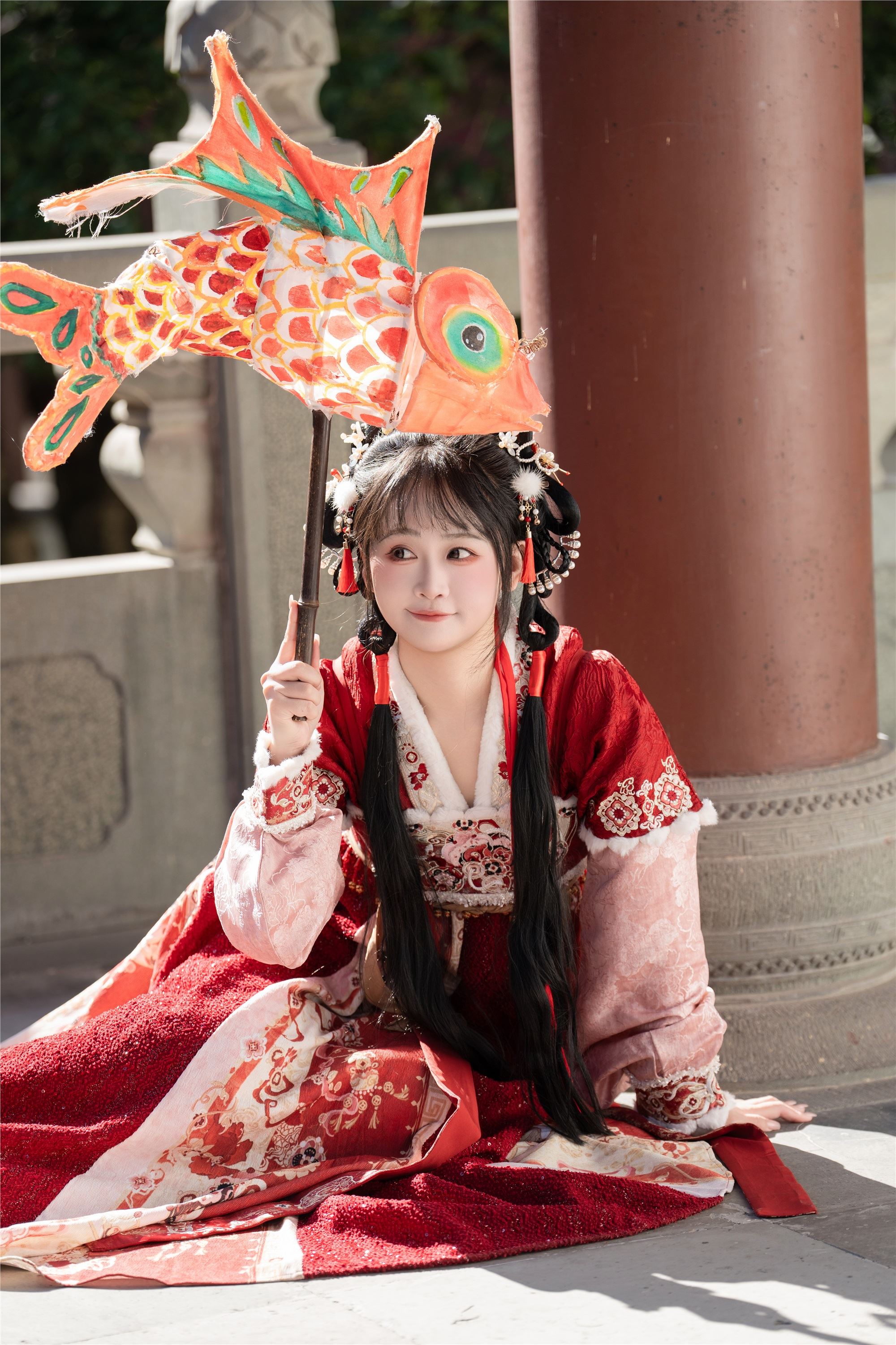 YITUYU艺图语 2025.01.31 提前过蛇年了 湫一只岁岁